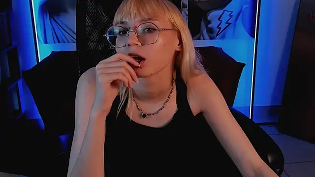 ReminaMeow – Live XXX-chat
