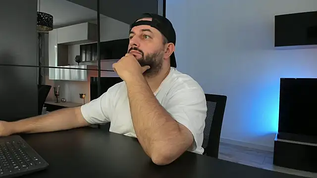 Chat XXX en directo de DravenPeak