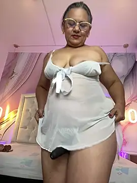 แชท XXX สดของ Lucy_Milf_474