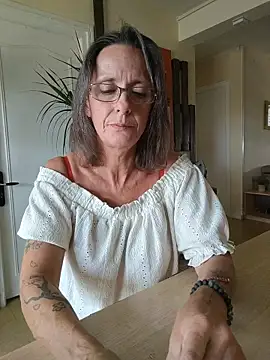 دردشة Sacha_Scorp الجنسية المباشرة