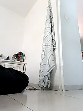 katysquirtdirty's Live XXX Chat