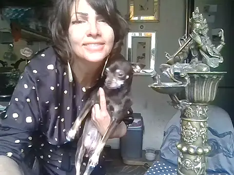 XXX chat uživo modela Baby-Matilda