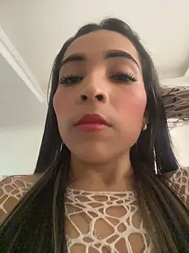 Rosa_25x – Live XXX-chat