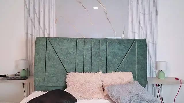 katiamoree Live XXX-Chat