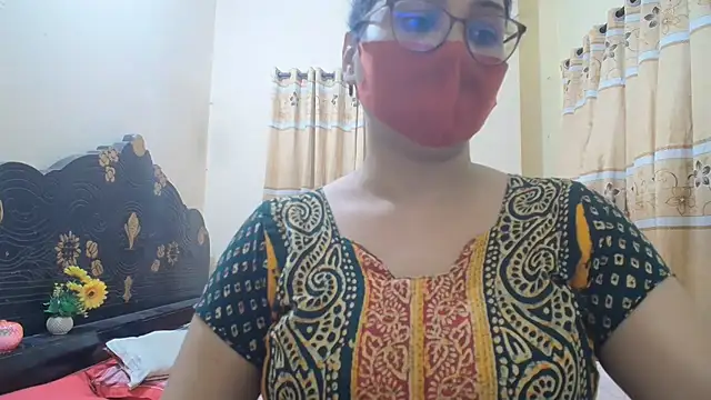 Elena_cruz5 Adlı Modelin Canlı XXX Sohbeti
