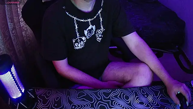 XXX chat uživo modela ZXCENSORED-
