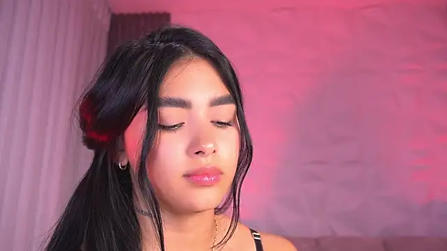 katy_rioss élő XXX-chatje