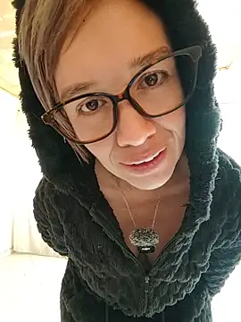 MARILYNKOVANOVA 라이브 XXX 채팅