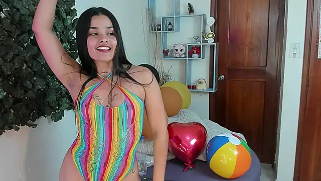 DestinyHills – Live XXX-chat