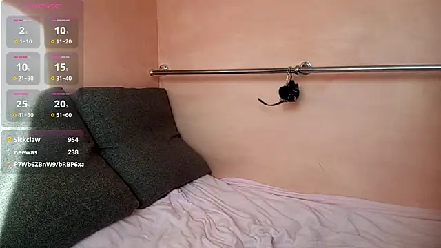 SirenFrost – Naživo XXX chat