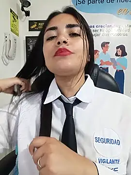 MAYE__13's Live XXX Chat