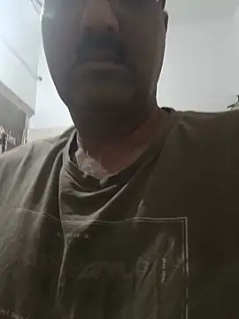 moonflower25's Live XXX Chat