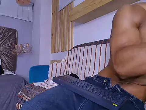Chat XXX en directo de Dantte_Fx