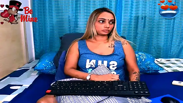 sexyindianchic 现场XXX聊天
