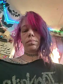 Toxii- Chat XXX in diretta