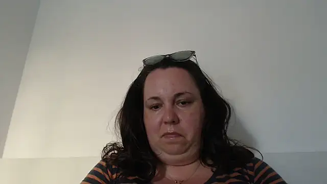 دردشة WendyRhoades الجنسية المباشرة