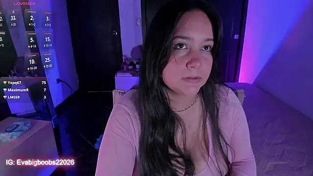 แชท XXX สดของ EvaBigBoobs
