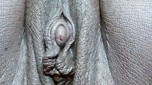 morenahott1's Live XXX Chat