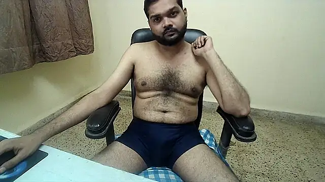 Kinky_Kumarr's Live XXX Chat