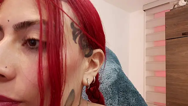 selene_red_ Chat XXX in diretta