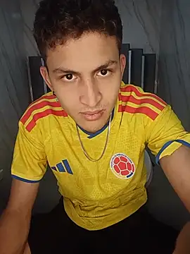 Axel_Romanov live XXX chat