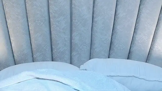 Онлайн чат XXX Layla_Breezee