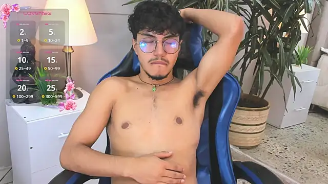 Chat XXX en directo de kai_storn