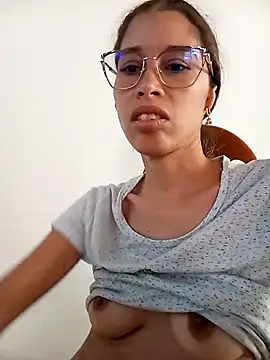 צ'אט XXX בשידור חי של Sexi_girl29