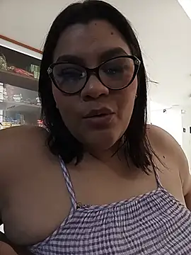 SelennaCooper Live XXX-chat