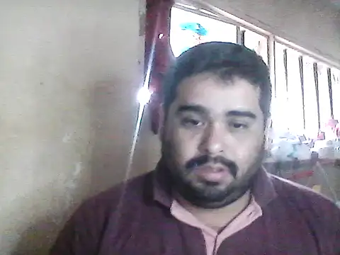 TUAMIGOLH's Live XXX Chat