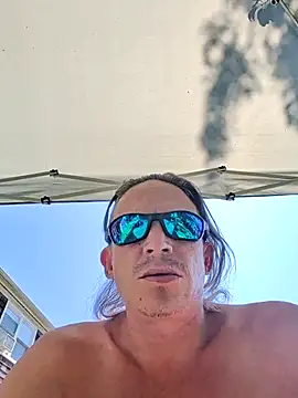 ShadowLove85's Live XXX Chat