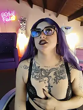 LilithDark666's Live XXX Chat