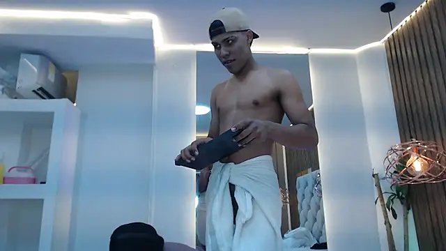 Colby_driscoll Live XXX-chat