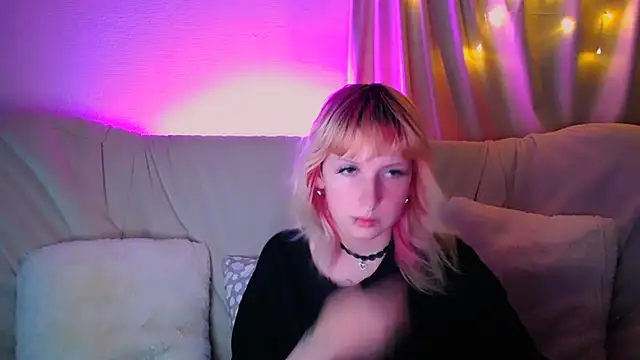 CaliforniaDreamerr live XXX chat