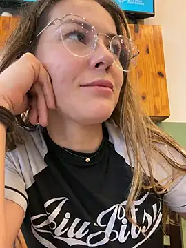 Chat XXX en directo de lemyny