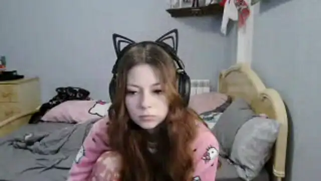 AlessiaViolet 现场XXX聊天