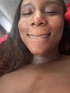 Dulceyesi's Live XXX Chat