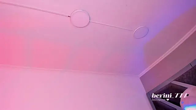 AmberiniHoffman Chat XXX live