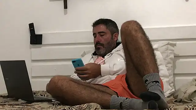 عرض كام victor_chat
