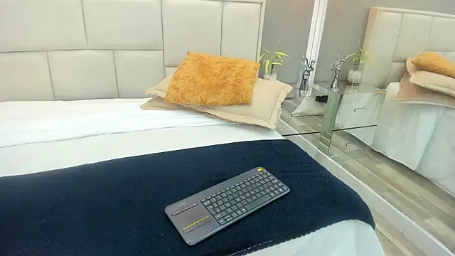 Czat XXX na żywo – Charlie___Musk
