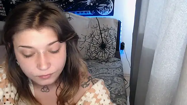 AlienforTwenty 라이브 XXX 채팅