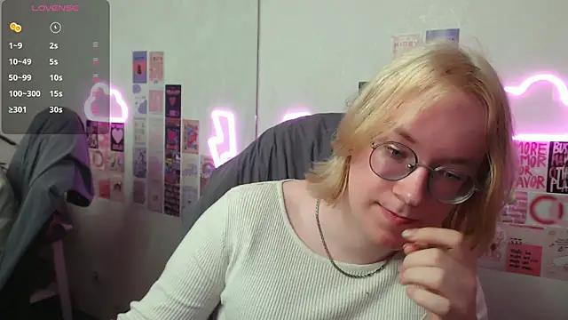 Amanda_Butlerr: онлайн-секс-чат