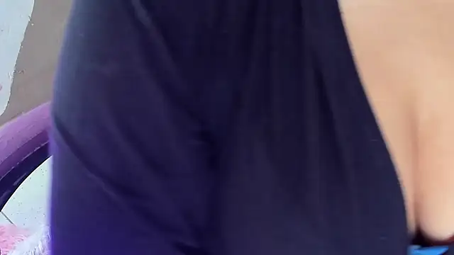 Živý XXX chat Emily_Coper18