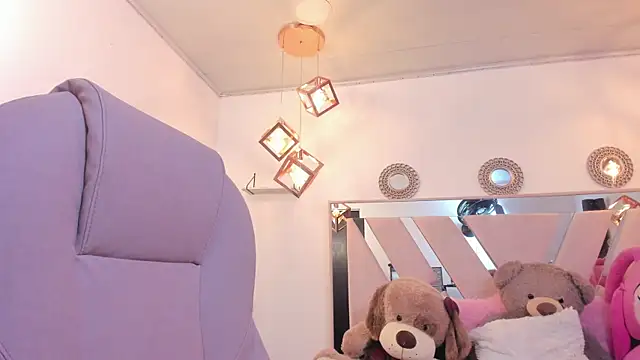 XXX chat uživo modela Maavca_