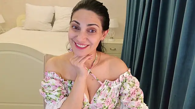 Chat XXX ao vivo de LovelyBeatrice