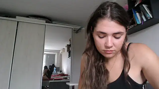 Chat +18 de delightful_sofi ao vivo