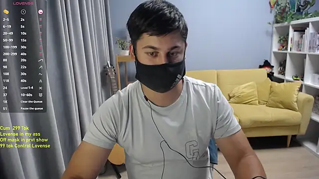 Tomguys Live XXX Chat