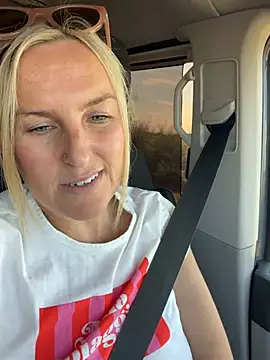 Spicy-Peach Webcam-Show