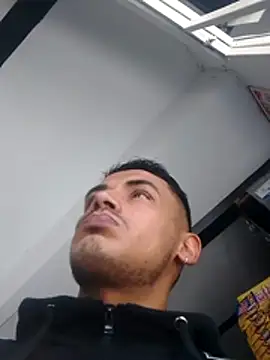 D1ogh0 Live XXX-chat