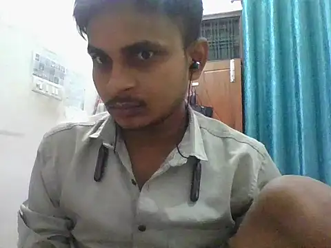 Sumit_LkO Adlı Modelin Canlı XXX Sohbeti